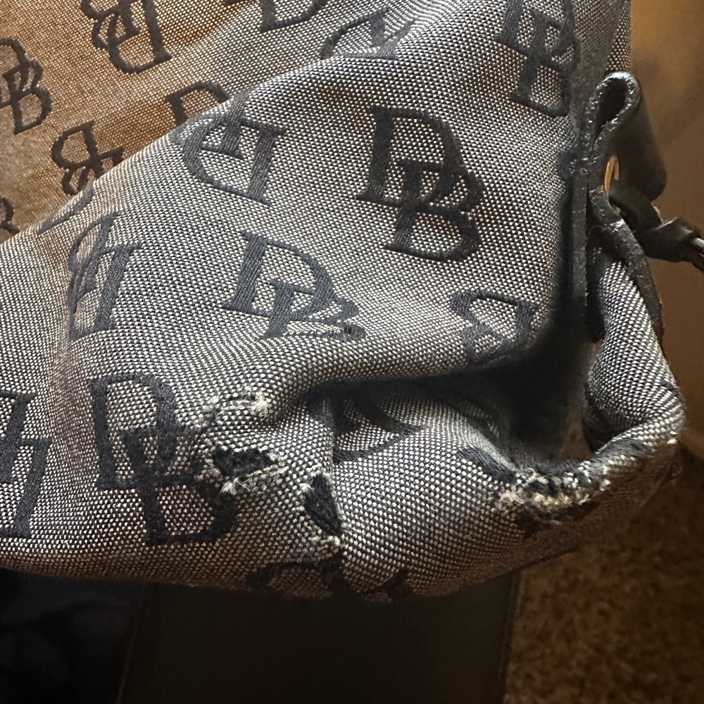 Dooney and Bourke Vintage Signature Monogram Tassel Black Gray Shoulder … - Picture 16 of 16